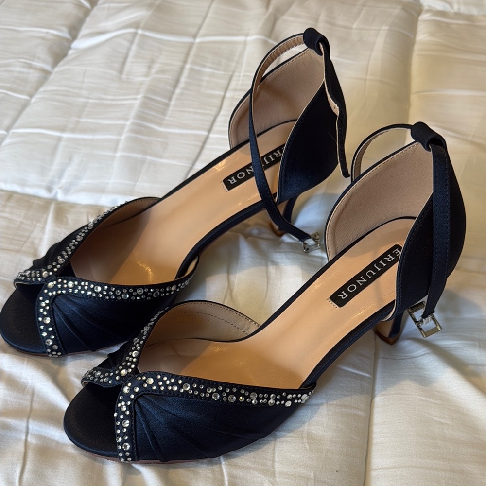 Blue Elegant Heels with Ankle Strap and Moderate Heel